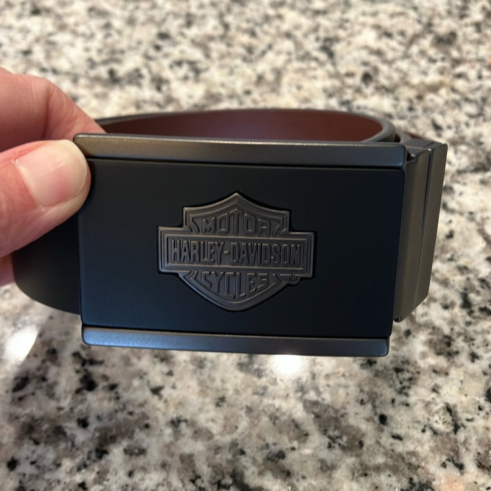 Men’s Harley Davidson reversible leather belt